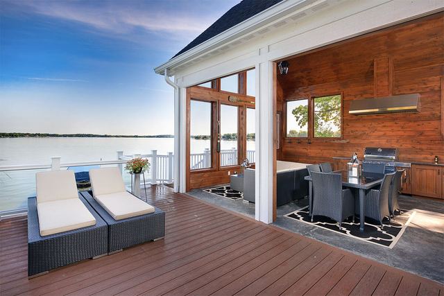 Screen Porch